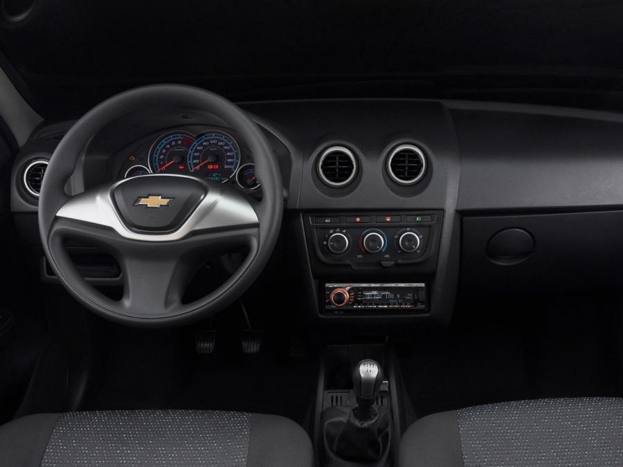  Chevrolet Celta 5-Door 2011 года  (фото 2 из 5)